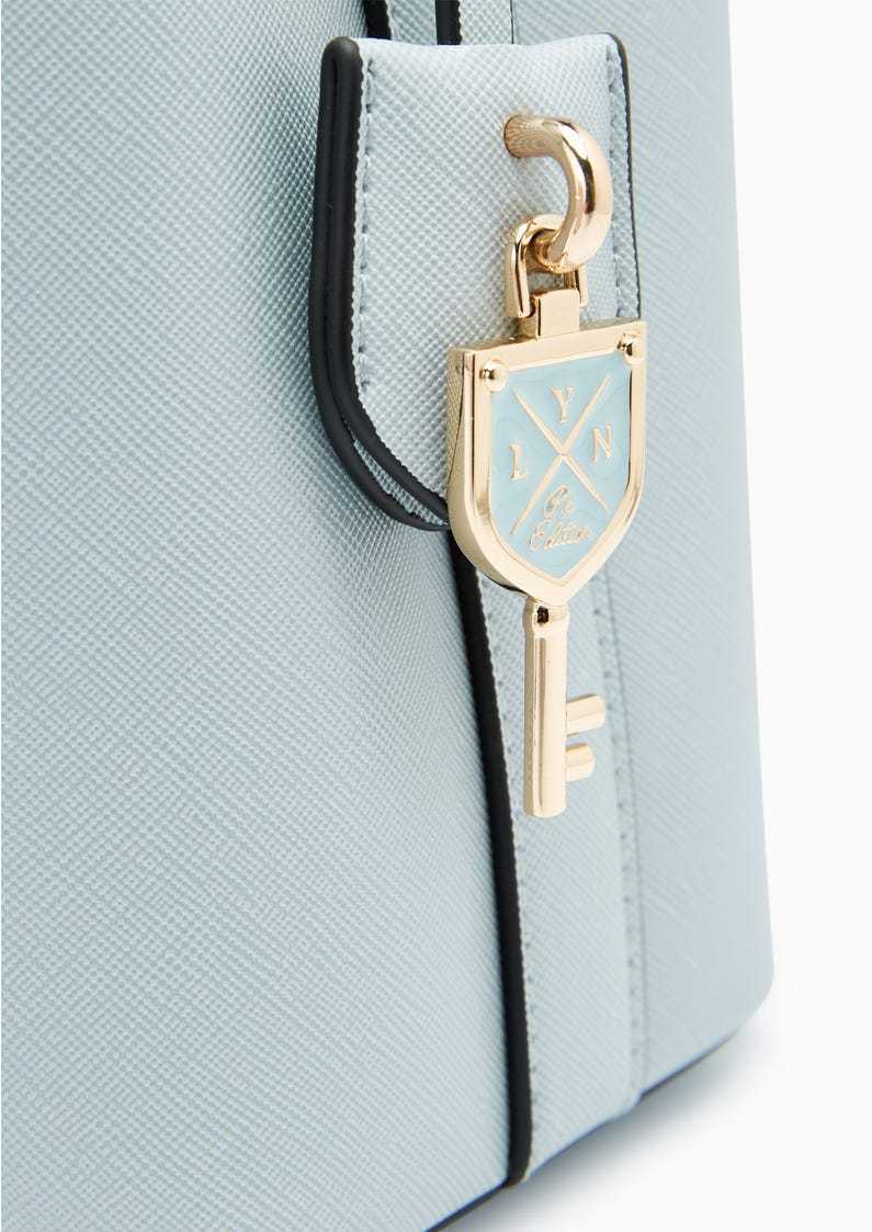 日本未発売!!《LYN》Carina Re-Edition バケットバッグ Mini