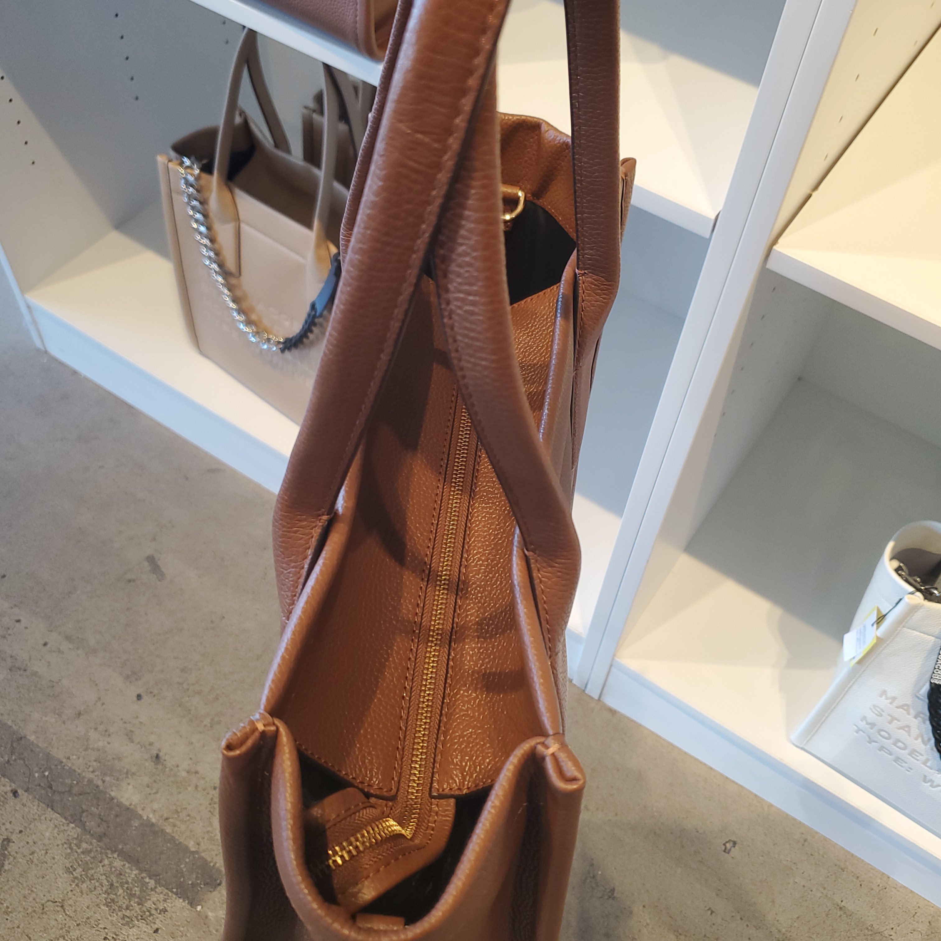 MARC JACOBS レザートート A4◎通勤通学に MARC JACOBS レザートート A4◎ トートバッグ