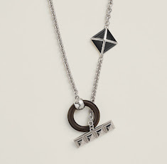 【深い愛情を表現♪】HERMES ネックレス《Medor XO》