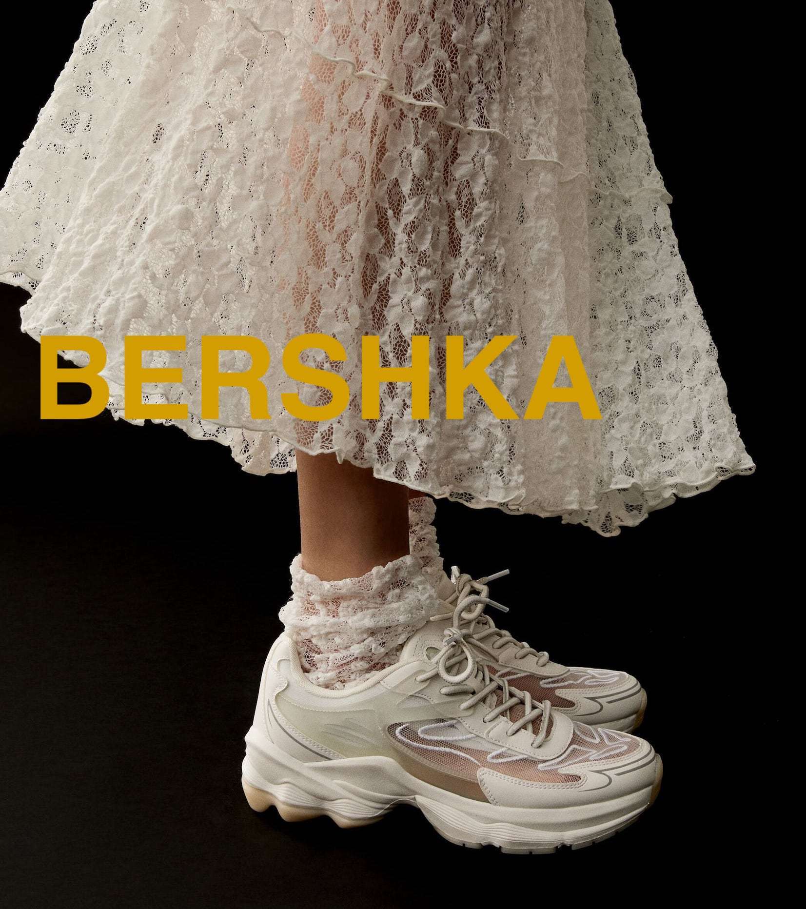 ☆ドイツ発*BERSHKA*新作*トランスペアレントスニーカー☆