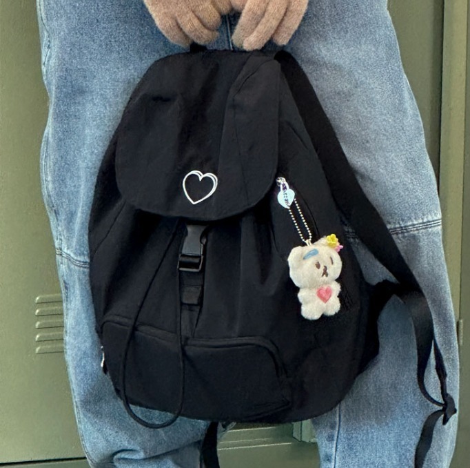 MAZZZZY ★ signature heart ♥ backpack (black)