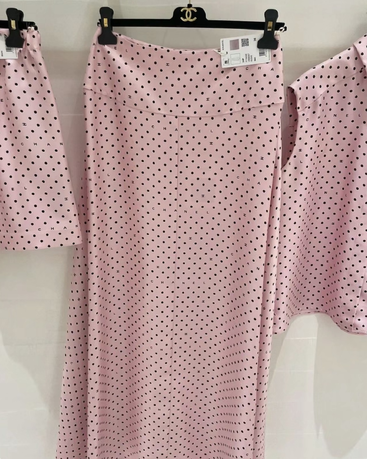 ≪24春夏新作！≫ CHANEL スカート ボトムス