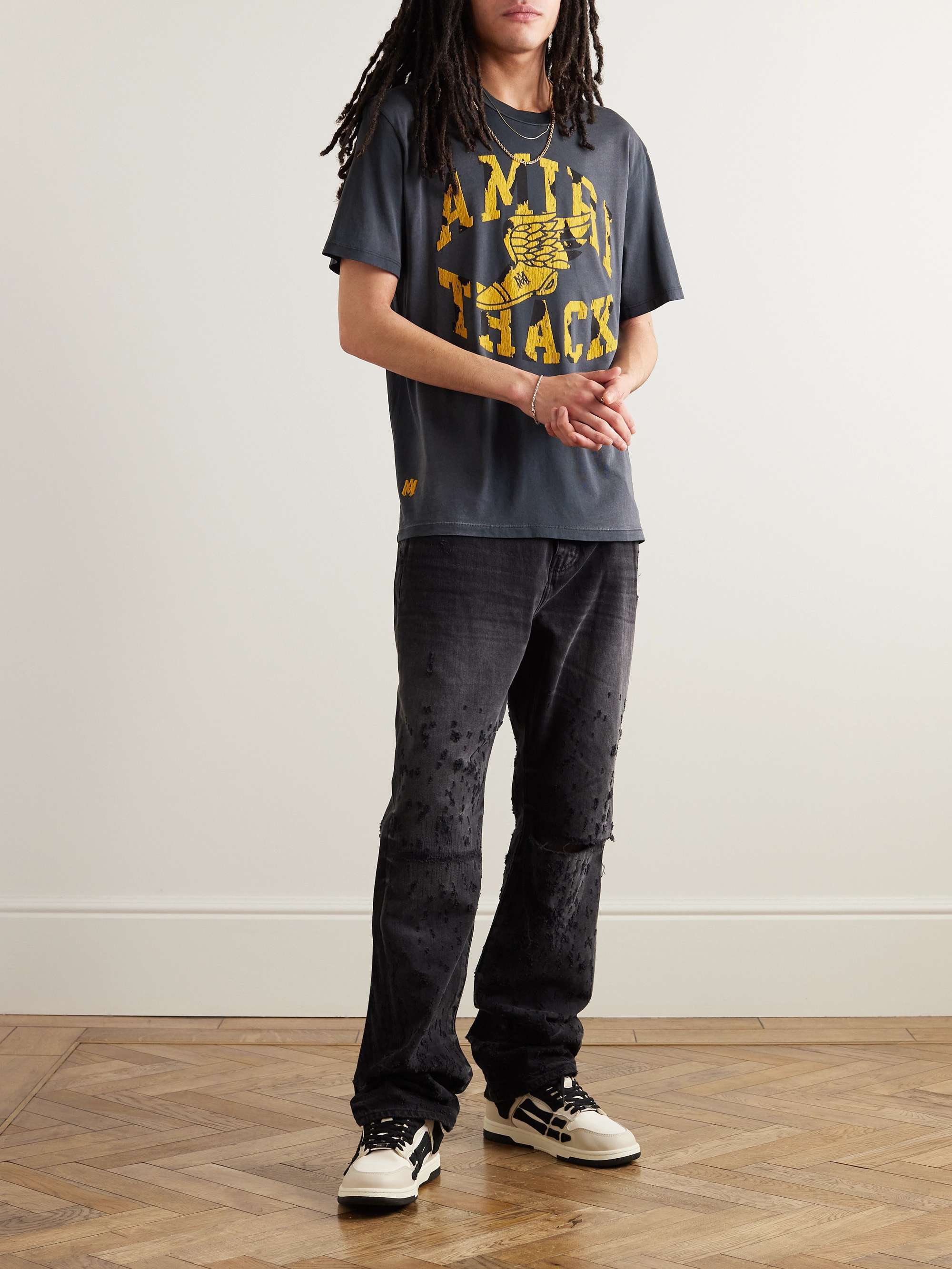 《上質な質感》【AMIRI】フロック加工ロゴ入りTシャツ