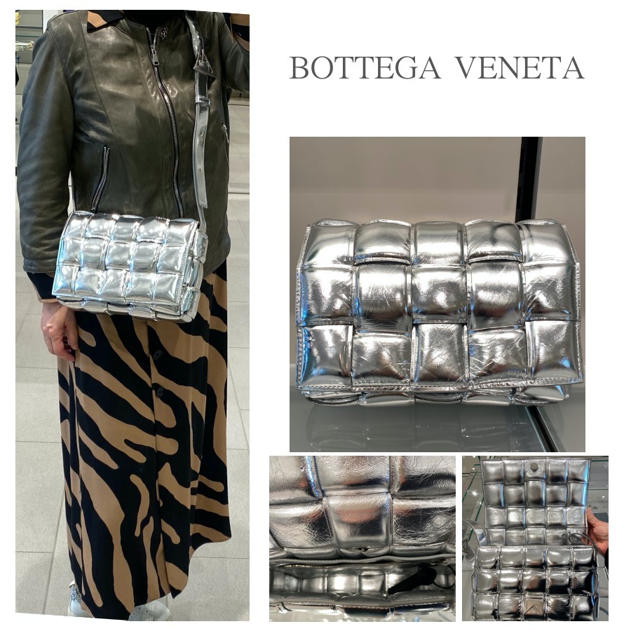 関税込★BottegaVenata★シャイニーなパデッド カセット