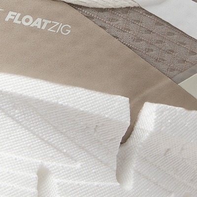 《☆超人気☆》☆Reebok☆Floatzig 1☆Cream