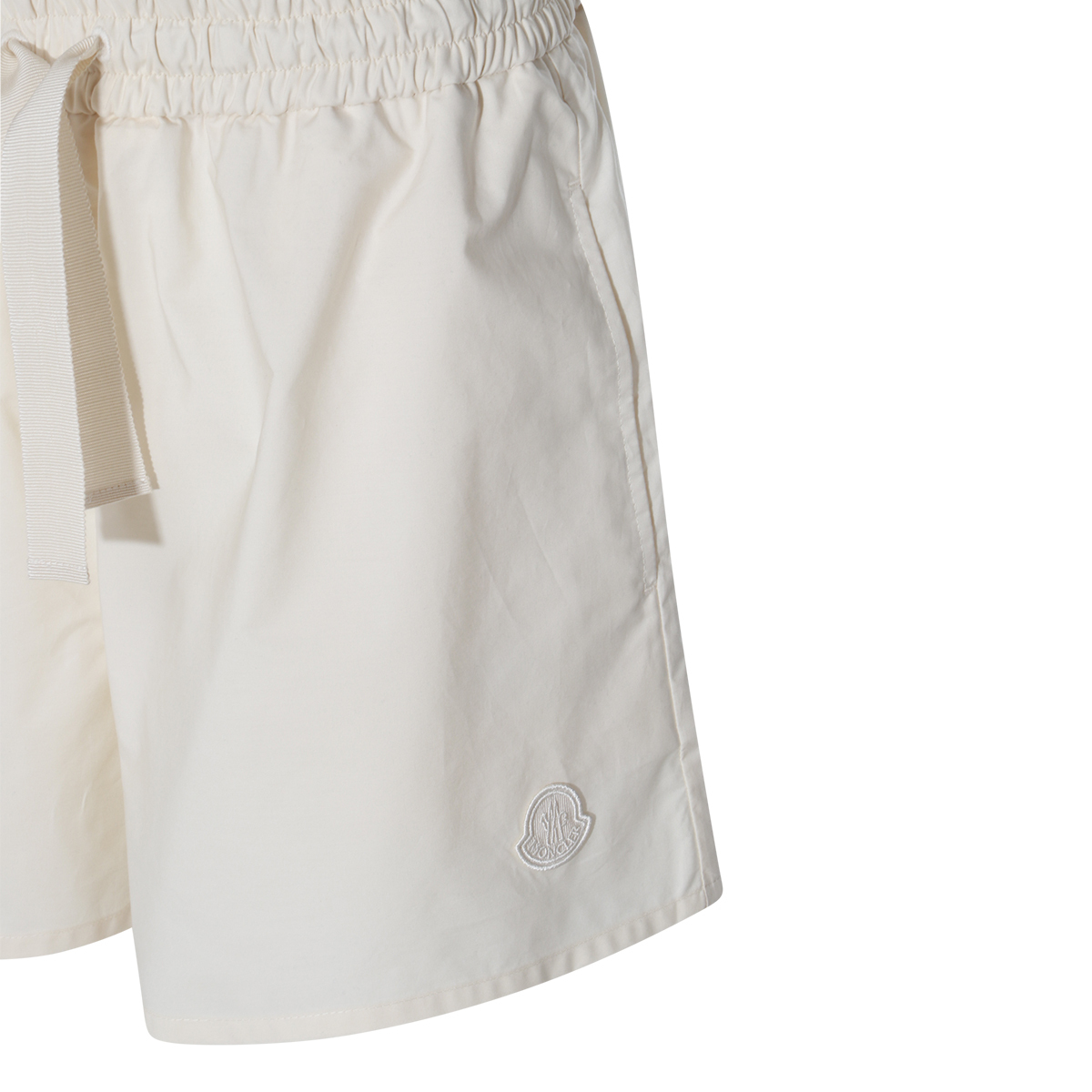 【関税込み】MONCLER コットンブレンド ショートパンツ MONCLER☆コットン ショートパンツ【国内・関税込】 ボトムス