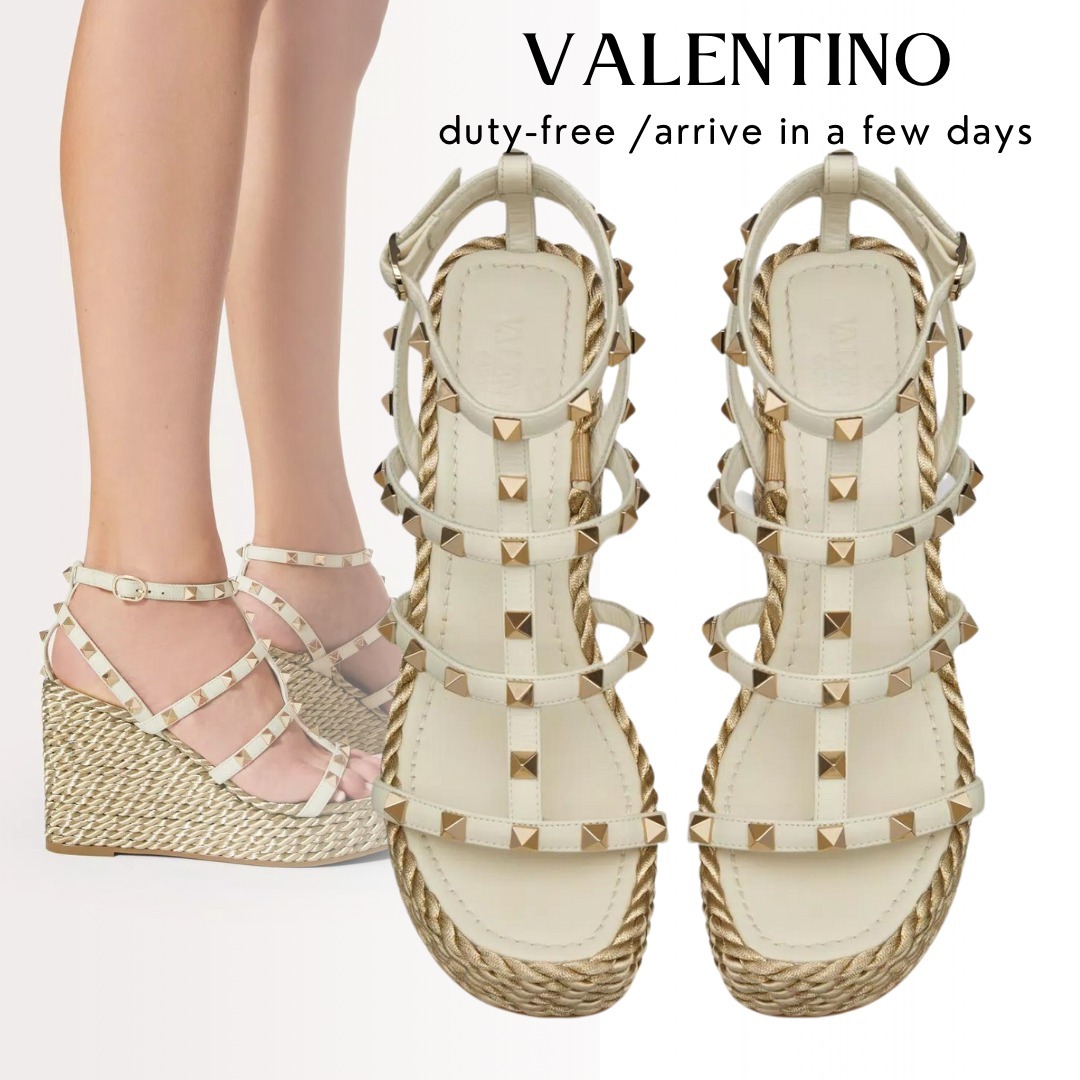 【VALENTINO】 ロックスタッズ カーフスキン ウェッジサンダル