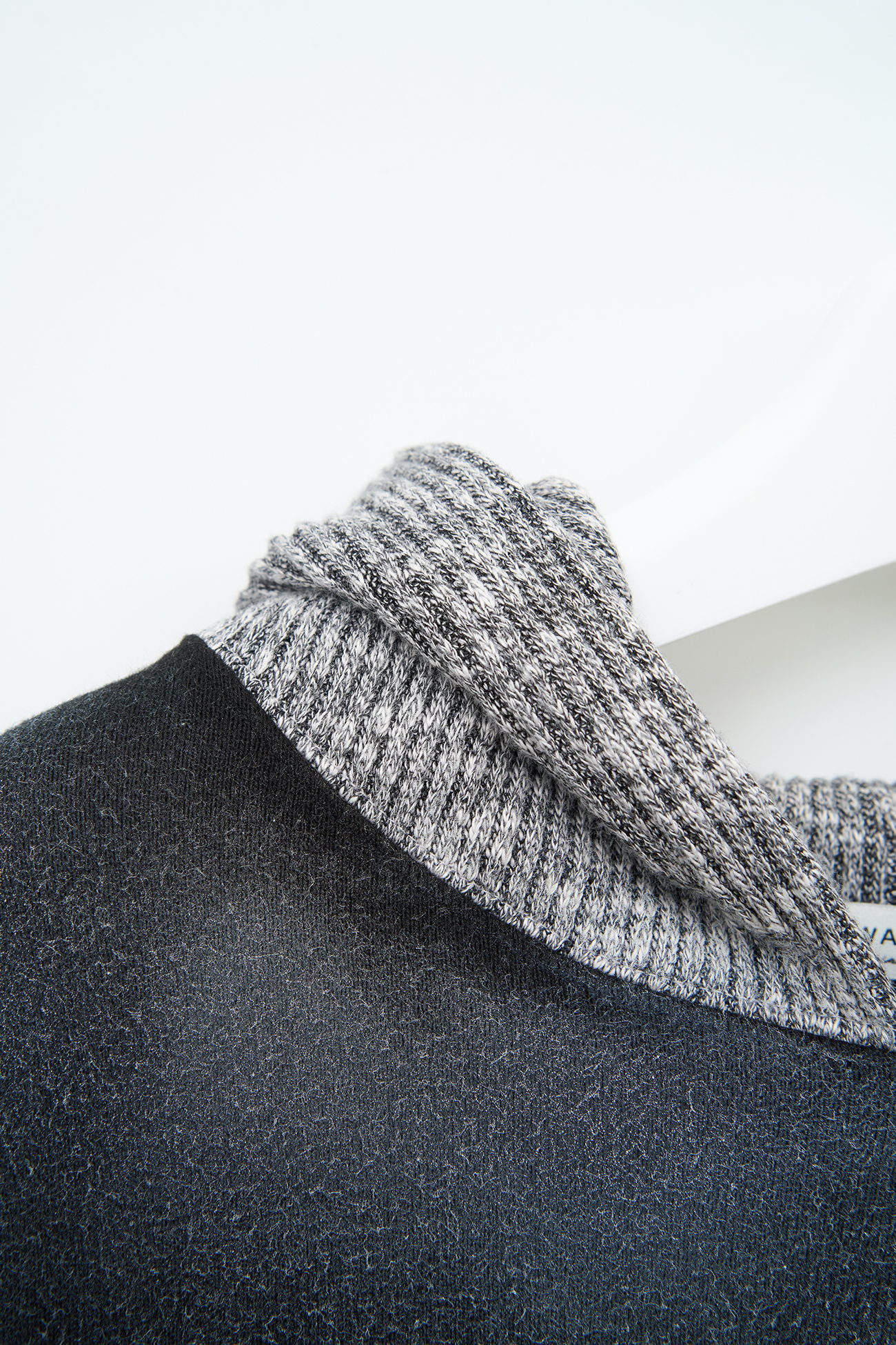 【HI FI FNK】Spray Mix Knit Zip Hoodie HI FI FNK】Spray Mix Knit Zip Hoodie