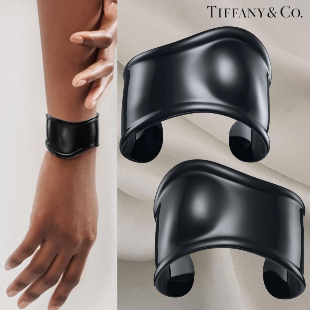 NAVY掲載＊ Tiffany & Co スモールボーンカフ