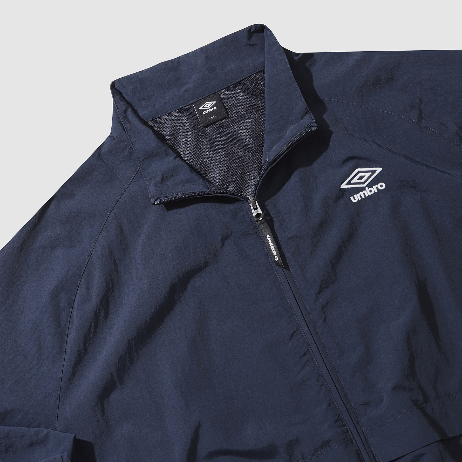 アンブロ] UMBRO Classic warm-up jacket☆送料込☆ (UMBRO