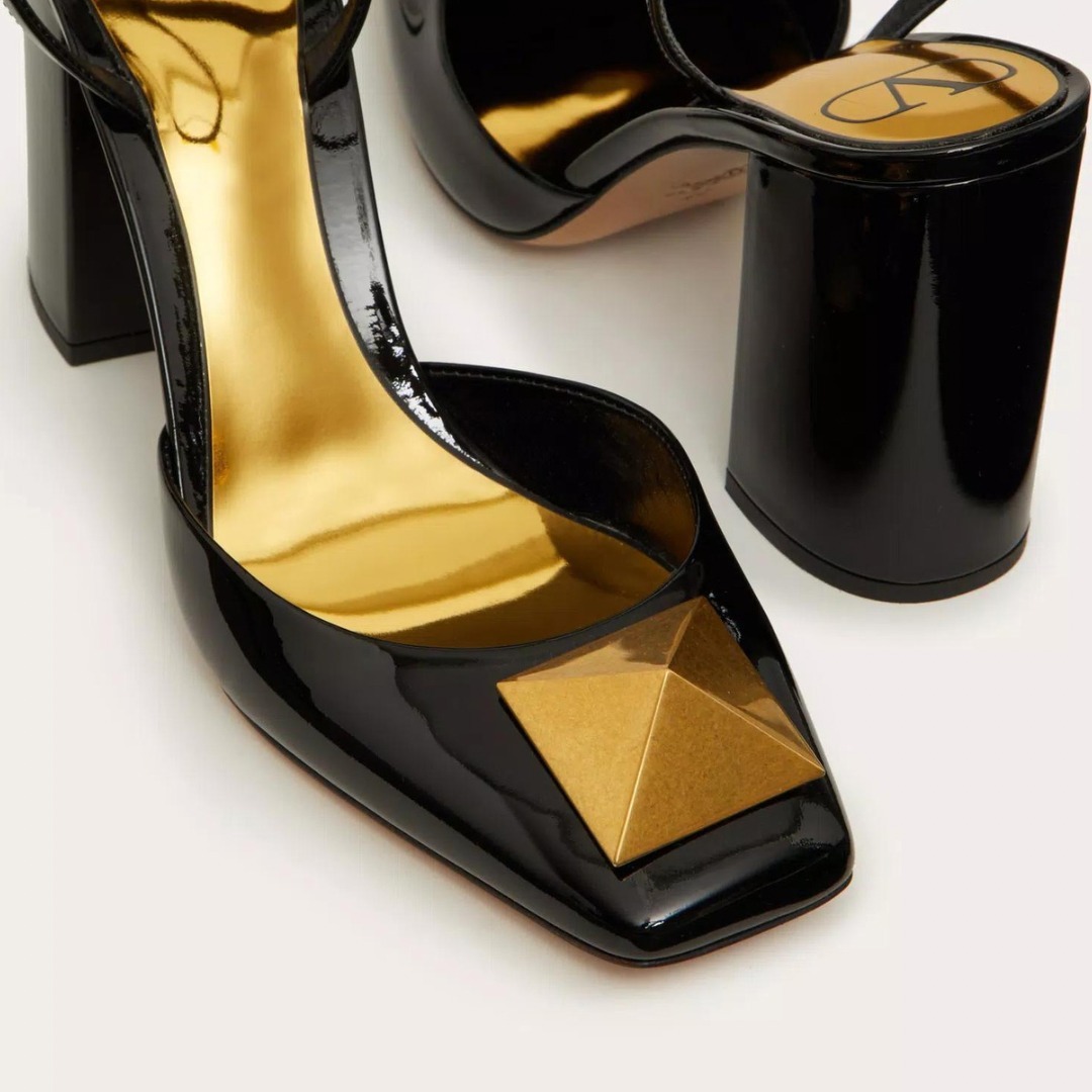 お買い得!!★Valentino★ワンスタッズ エナメル パンプス 90mm org.jpg