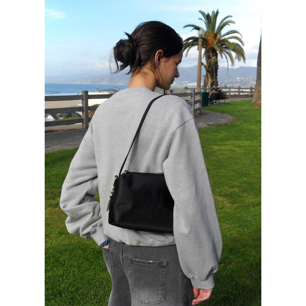 ★大人気★LOW CLASSIC★CARAMEL BOX BAG 24SS★バッグ LOW CLASSIC】CARAMEL BOX BAG☆人気 24SS☆バッグ