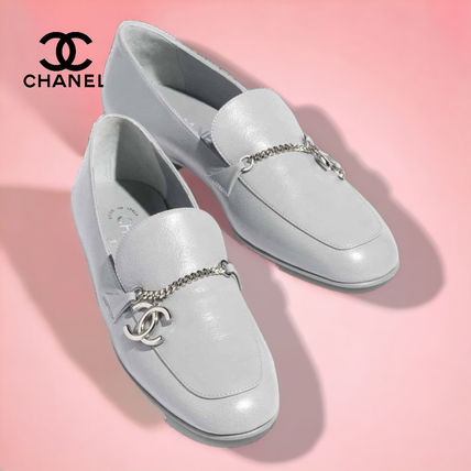 【印象を格上げ】CHANEL モカシン バックストラップシューズ モカシン CHANEL(シャネル) 靴・シューズ(レディース) - 海外