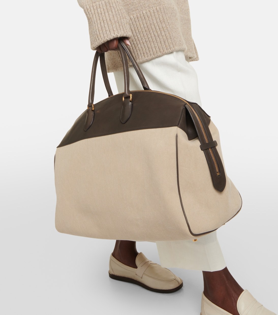 【大人気】The Row George XL レザートリムデニムダッフルバッグ THE ROW】George XL レザートリム デニム ダッフルバッグ (The