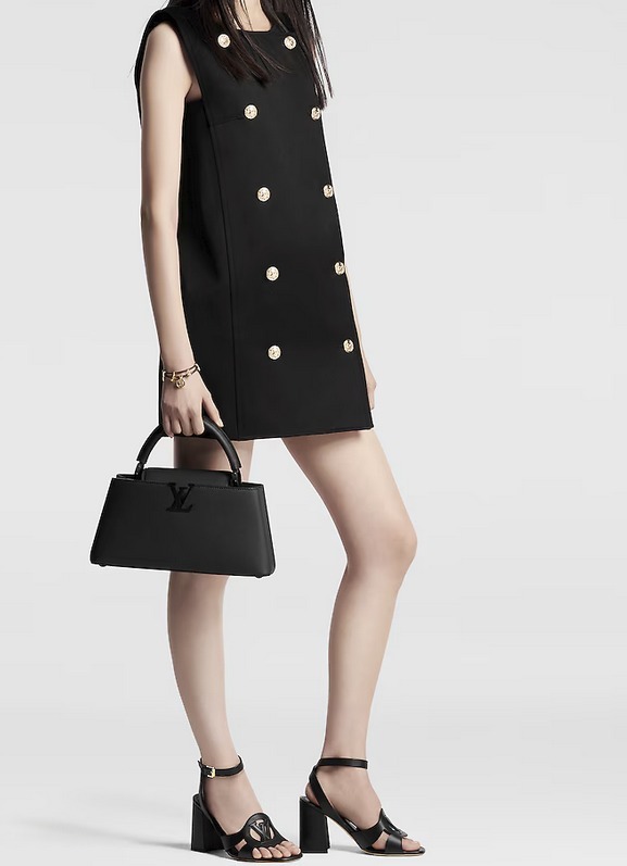 歩くたびエレガント】☆LOUIS VUITTON☆LV Isolaサンダル