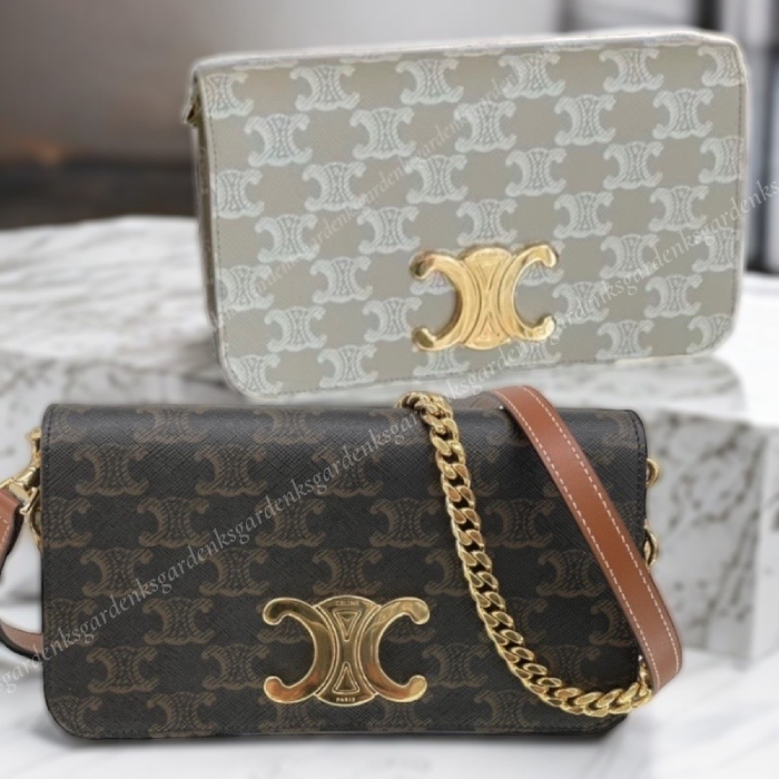 すぐ届く！CELINE マルチポシェット トリオンフキャンバス