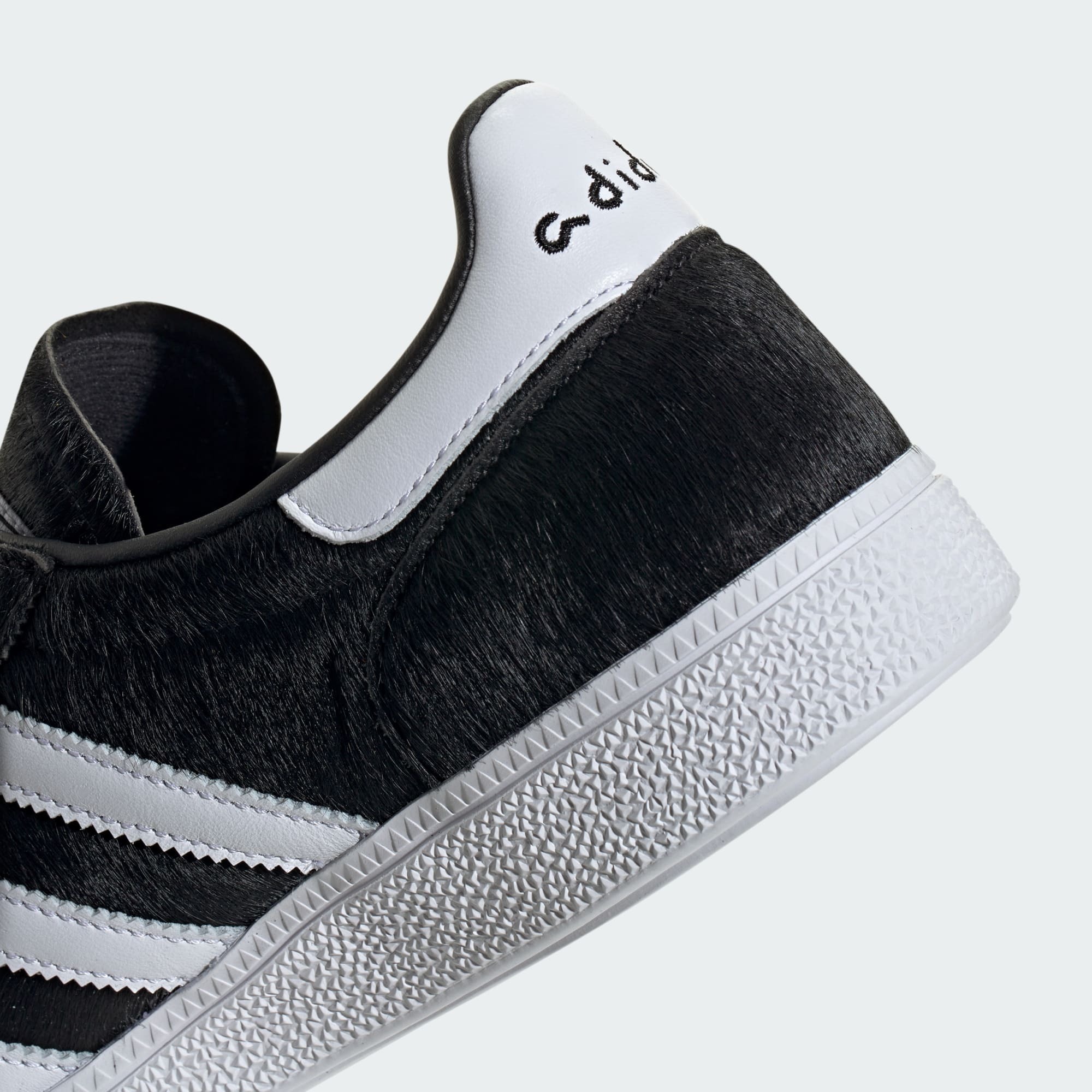 ☆adidas originals☆大人気☆HANDBALL SPEZIAL☆追跡可 スニーカー
