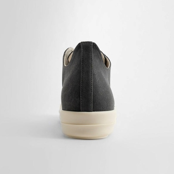 《スタイリッシュなデザイン》【RICK OWENS】Drkshdw スニーカー