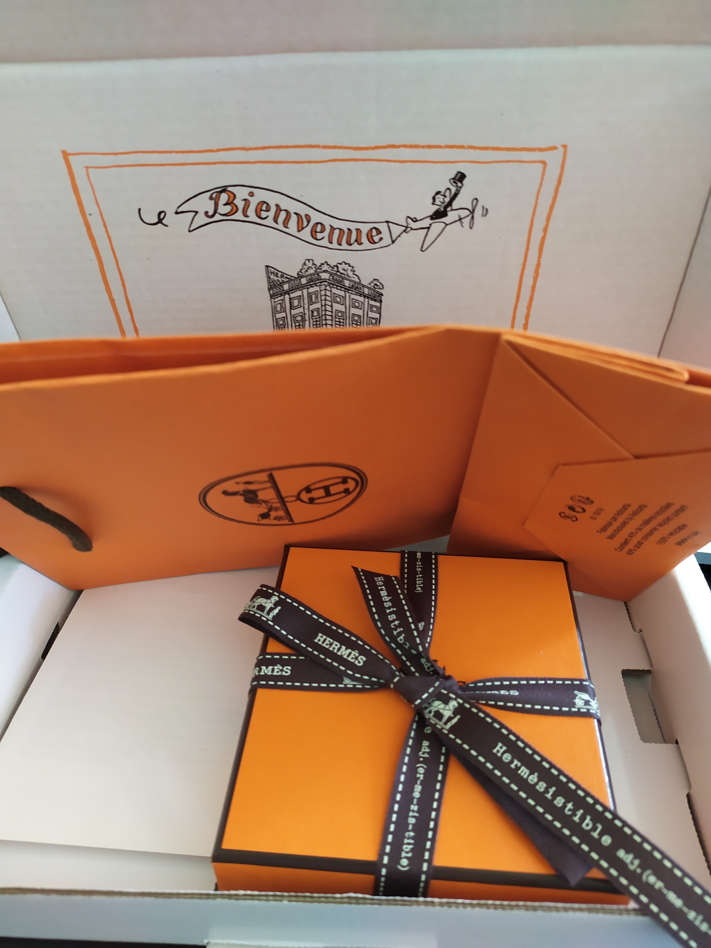 パリ直送!【エルメス】☆バスティア小銭入れ ブラック☆ (HERMES