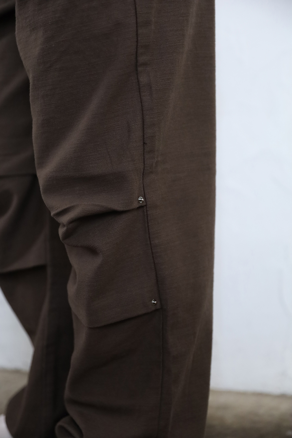 【COLOR iN ID】Leo rivet cotton pants
