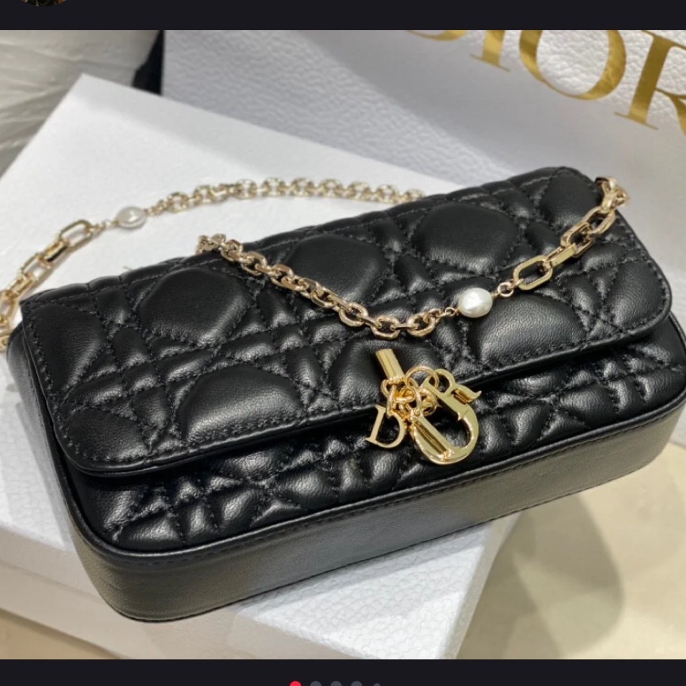 エレガント【DIOR】Lady Dior フォンポーチ