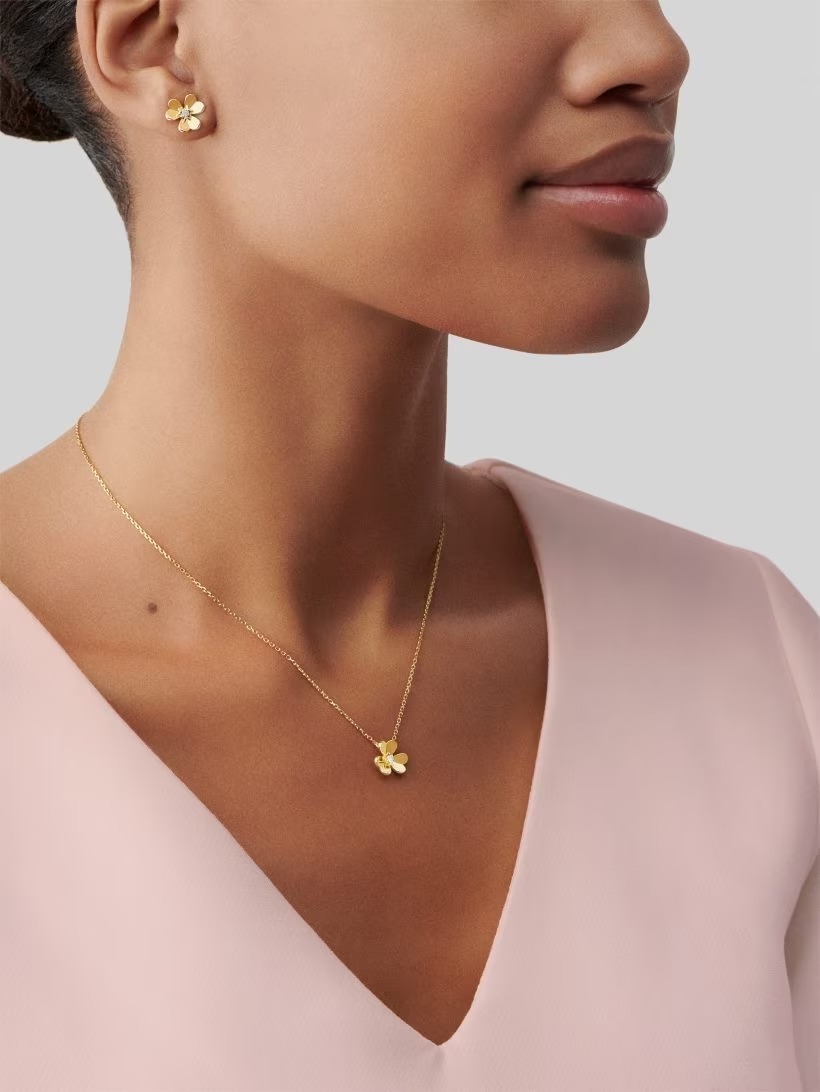 国内発すぐ届く【VanCleef & Arpels】フリヴォル ピアス ミニ ピアス
