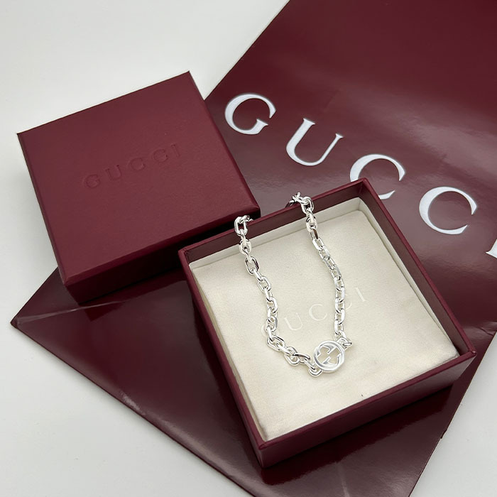 すぐ☆国内直営【GUCCI】グッチ インターロッキングブレスレット