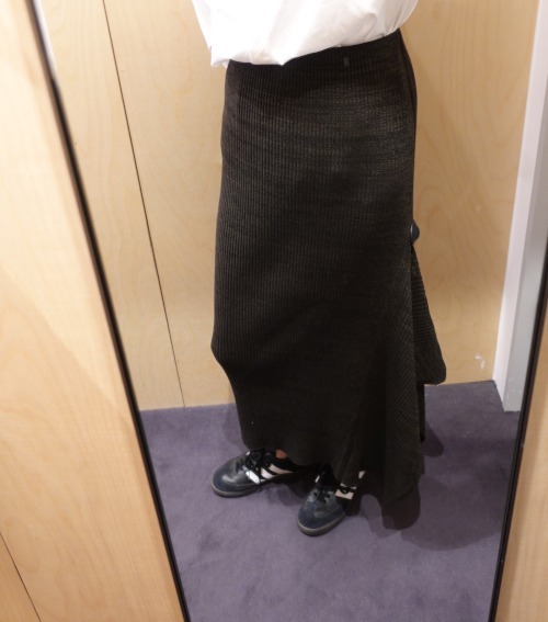“COS” アシンメトリーリブニットスカート DarkGreen