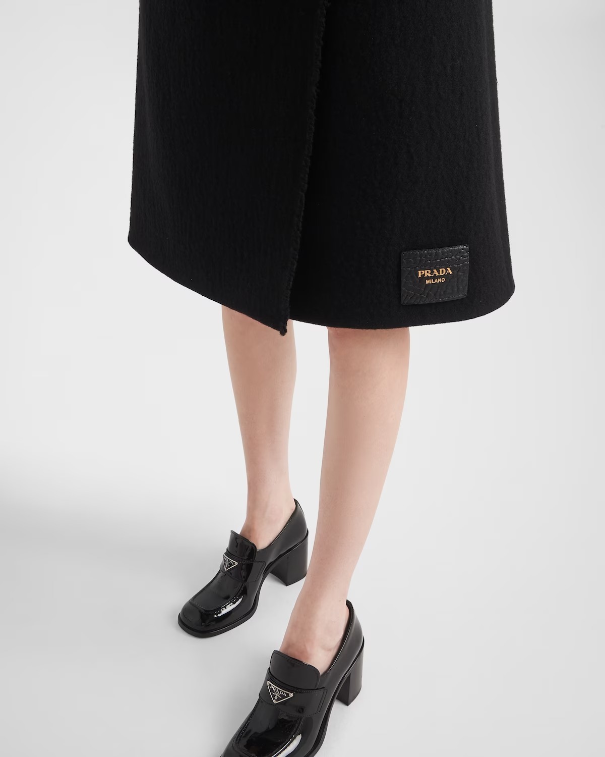 《送料無料》PRADA Twill midi-skirt
