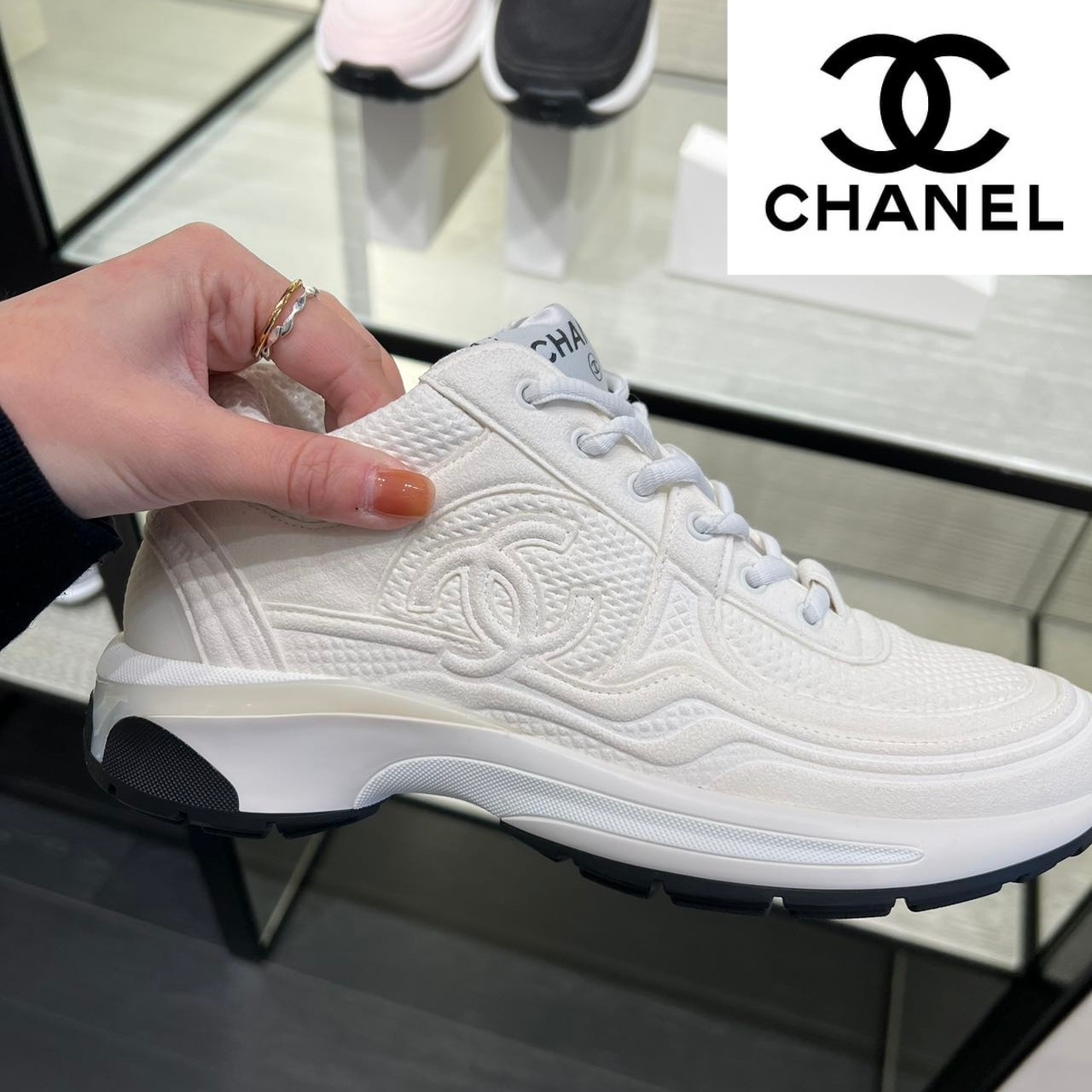 【CHANEL】スポーティカジュアル★シャネル スニーカー