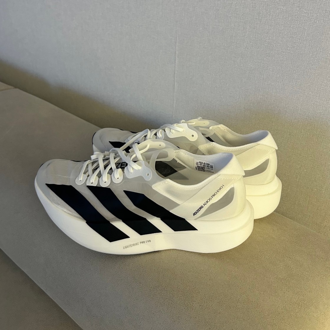 ADIDAS】 ADIZERO ADIOS PRO EVO 1 WHITE BLACK (adidas