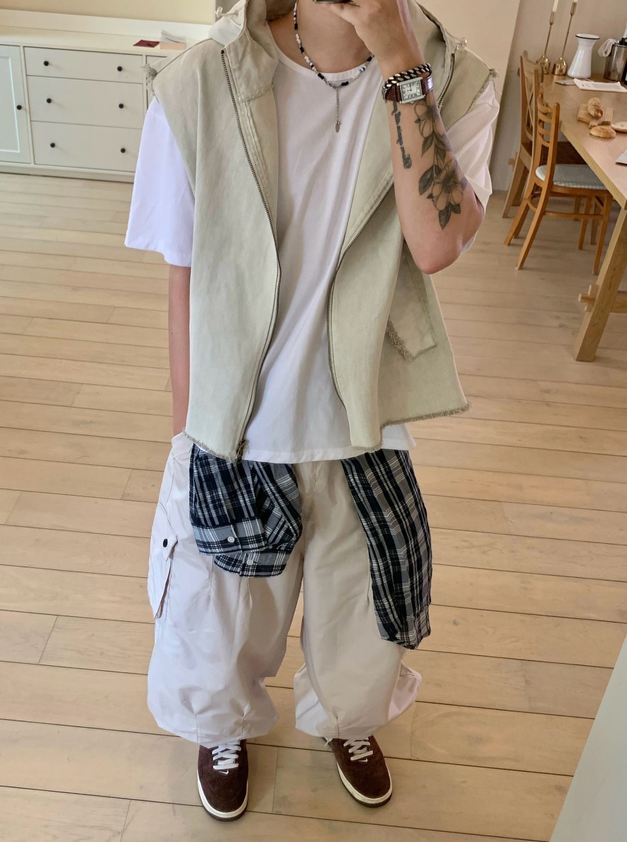 【DISCERNMENT】Vintage Dekki Hood Sleeveless