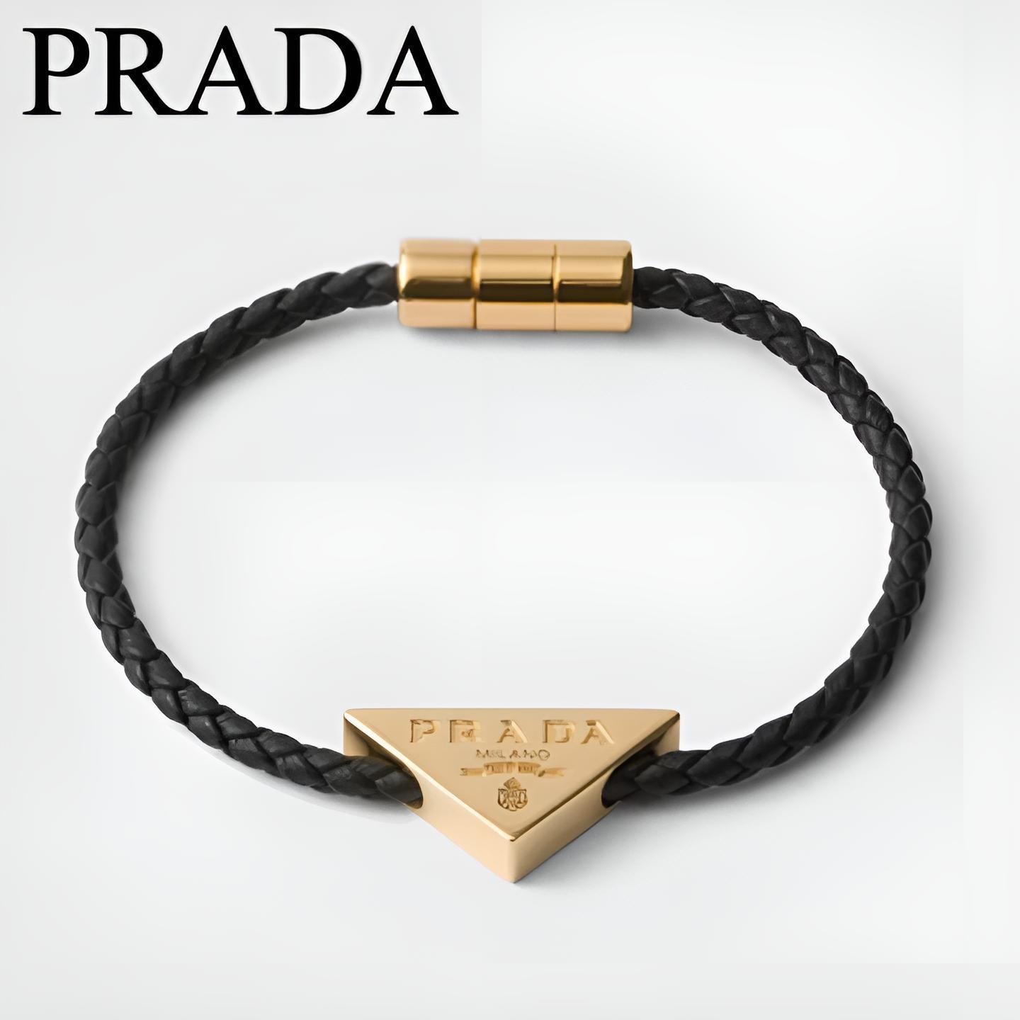 【PRADA】トライアングルロゴ ナッパレザー ブレスレット