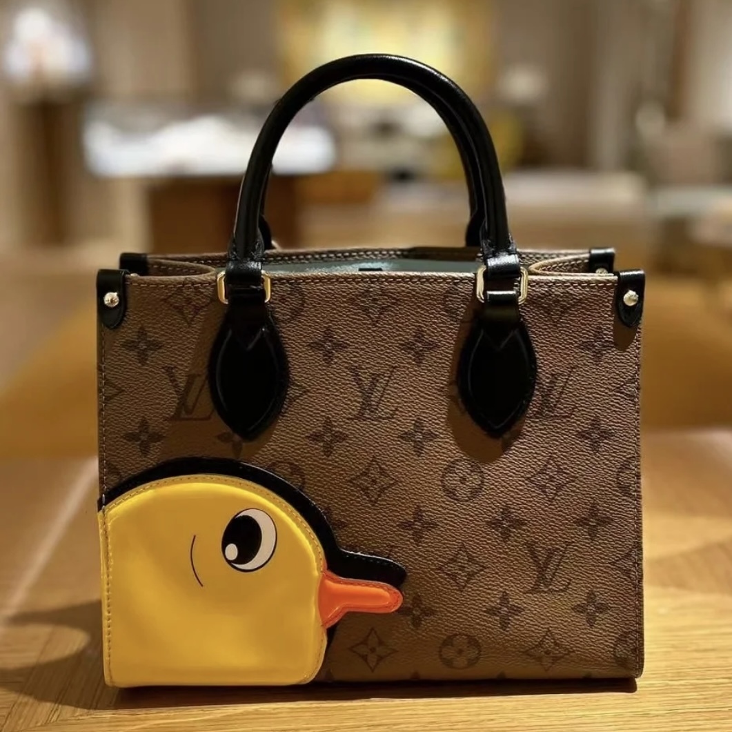 【限定☆愛嬌たっぷりのデザイン！】ルイヴィトン トートバッグ