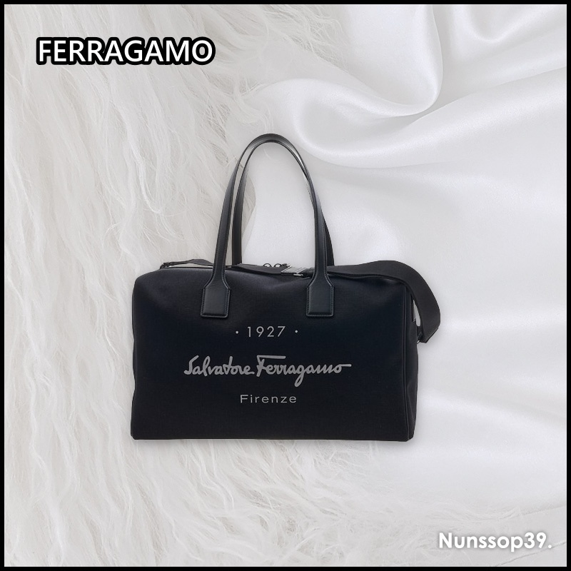 《FERRAGAMO》 24 1169 0758096 シグネチャーダッフルバッグ