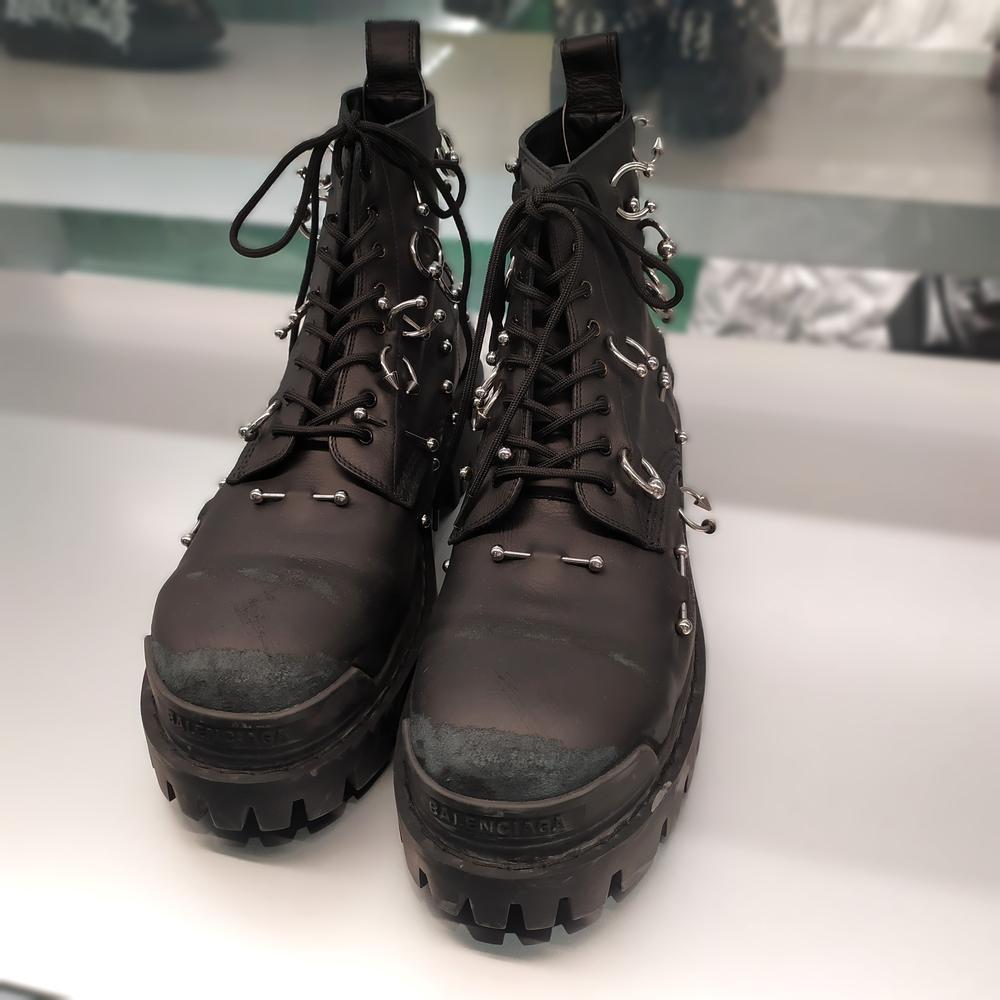 24 BALENCIAGA STRIKE 20MM ピアーシングブーツ