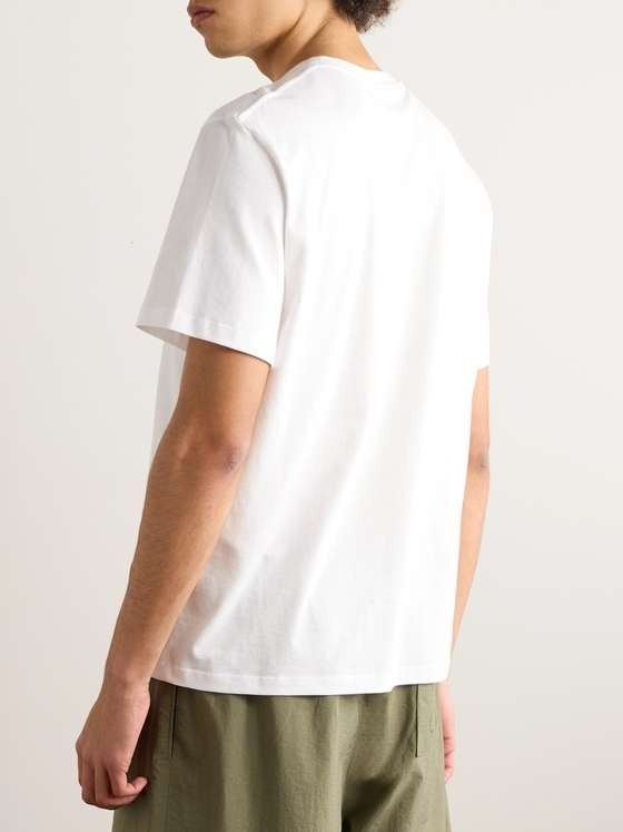 《オシャレさを演出》【LOEWE】+ Paula アナグラム Tシャツ
