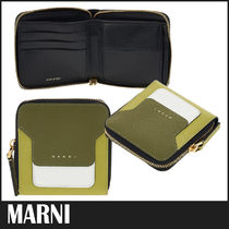 ☆送料関税込☆MARNI  TRUNK 小銭入れ付き 二つ折り財布☆超人気