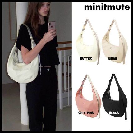 ナイロン minitmute(ミニットミュート) ショルダーバッグ