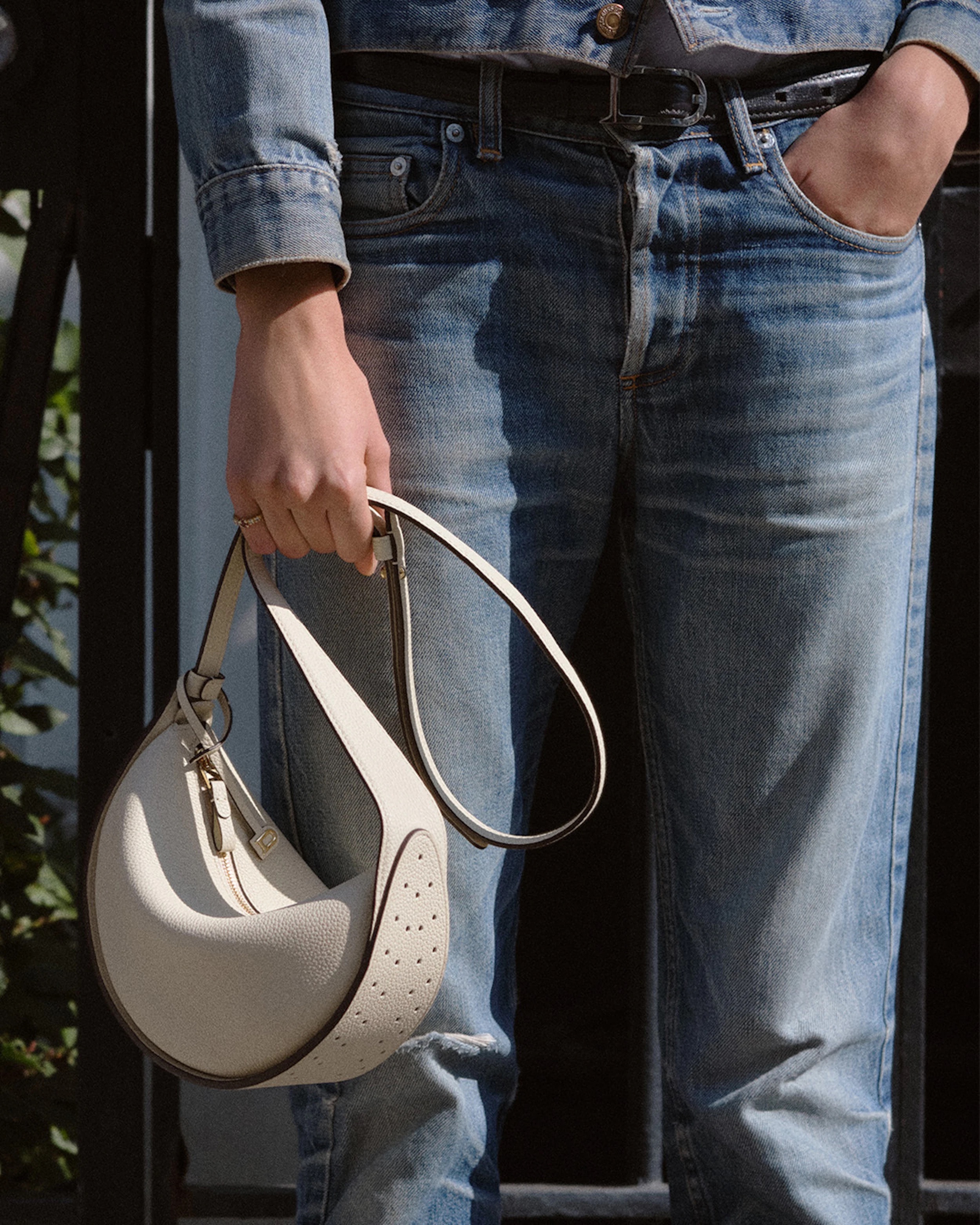 DELVAUX 王室御用達《Pin Pon》Mozart Calf アンゴラ DHL 直営店