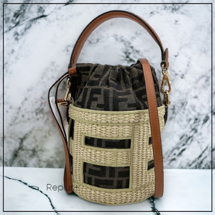 【Fendi】ステップアウト ストローバッグ ミニ ジャガード 3way