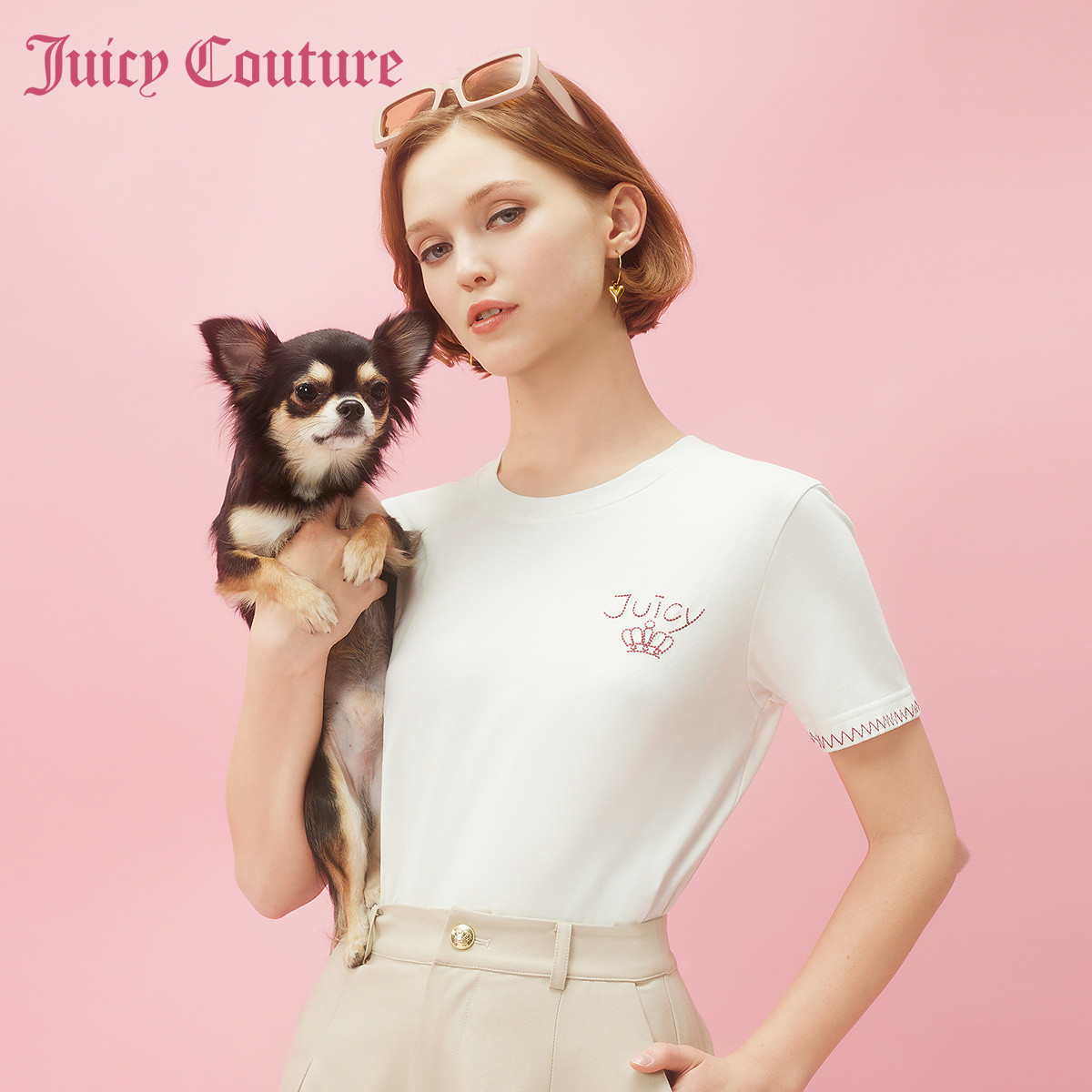 JUICY COUTURE★Contrast logo embroidery T-shirt JC189
