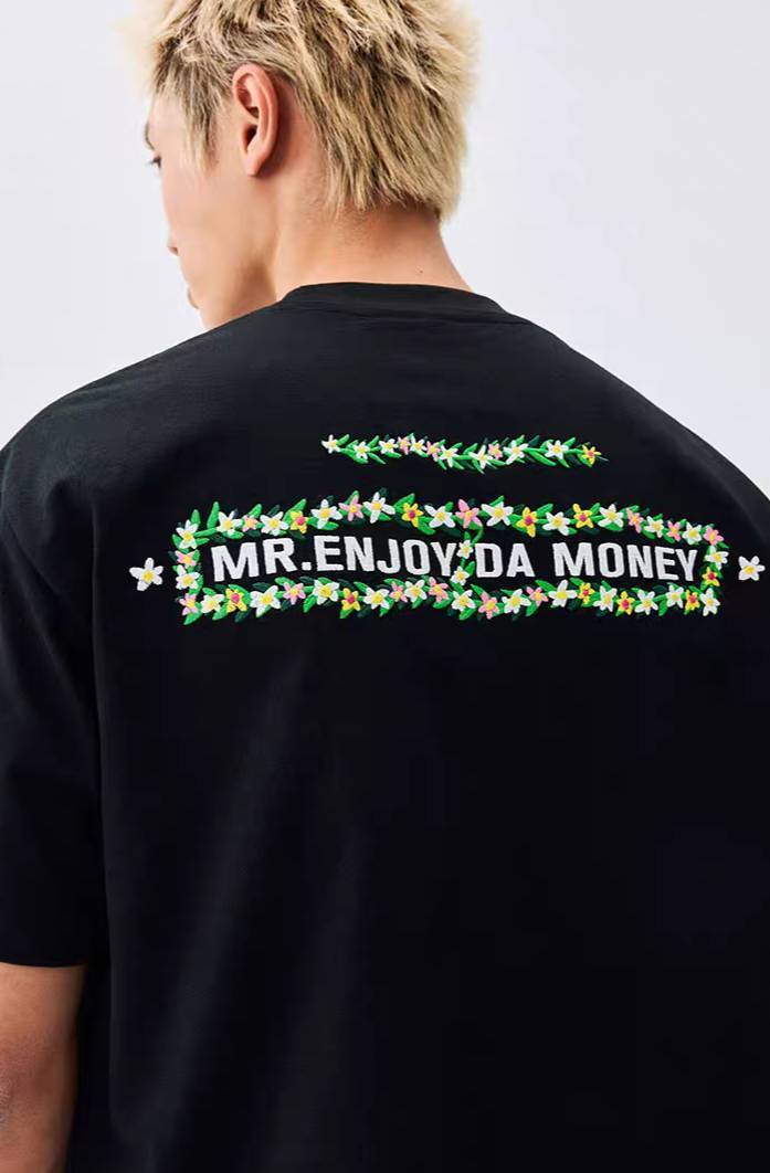 ★MEDM★ロゴ カジュアル シンプルフラワー 半袖Tシャツ/送料込 ☆MEDM☆ロゴ カジュアル シンプルフラワー 半袖Tシャツ/送料込