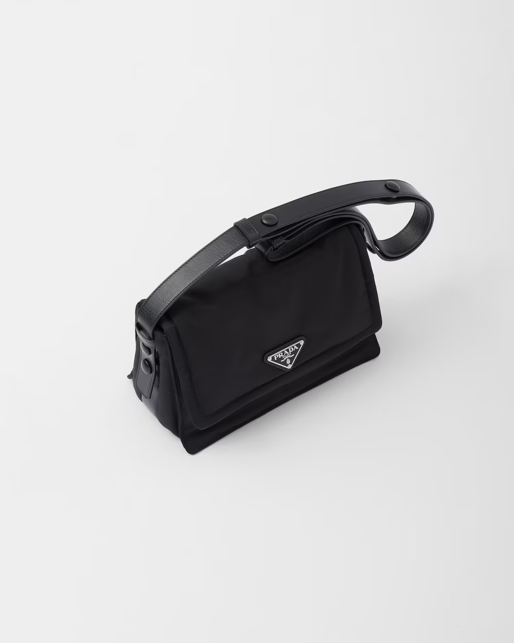 《送料無料》PRADA Small padded Re-Nylon shoulder bag