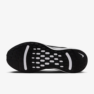 《☆超人気☆》☆NIKE☆JOURNEY RUN☆Black