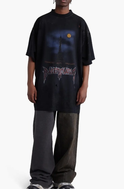 洗練された【BALENCIAGA】タトゥー グラフィック Tシャツ 24SS 洗練された【BALENCIAGA】タトゥー グラフィック Tシャツ 24SS