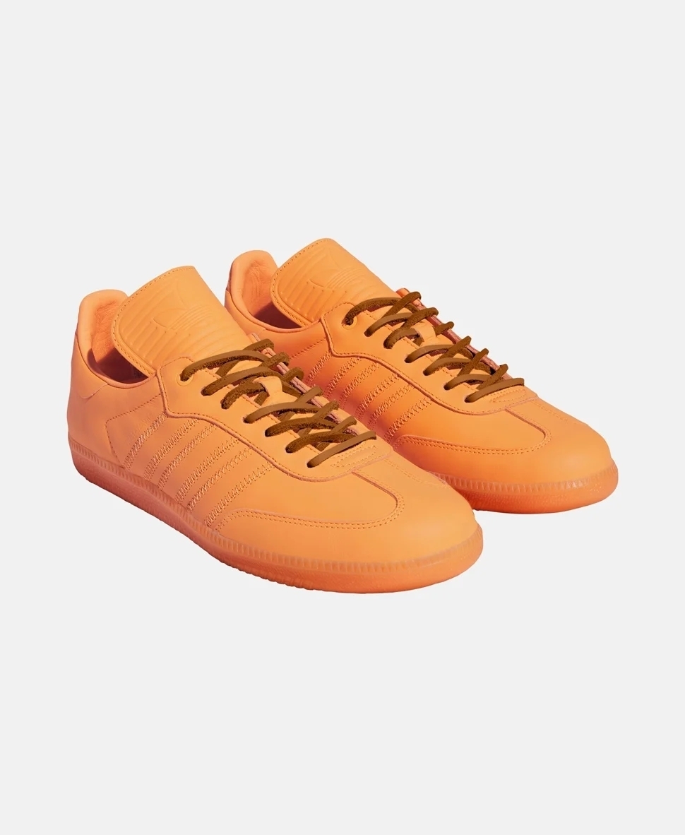 ★adidas OG x Pharrell Williams★サンバ HU★オレンジ★