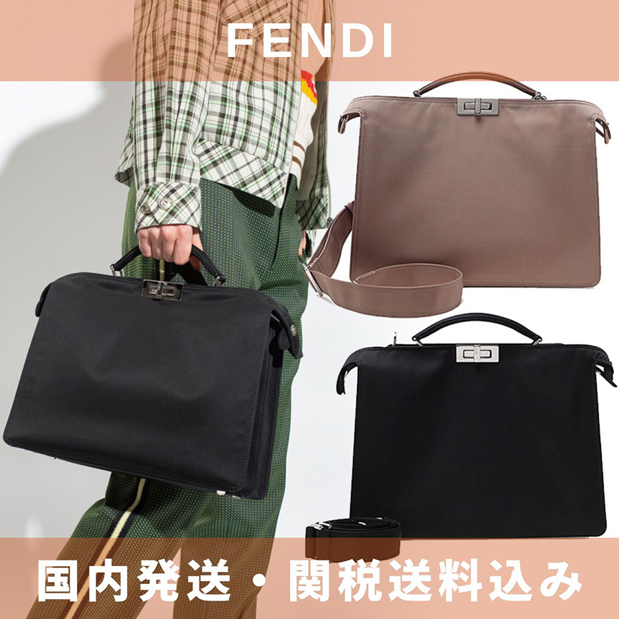 FENDI Peekaboo I See U ナイロン ミディアム バッグ Peekaboo ISeeU Petite Leather Blue | Fendi