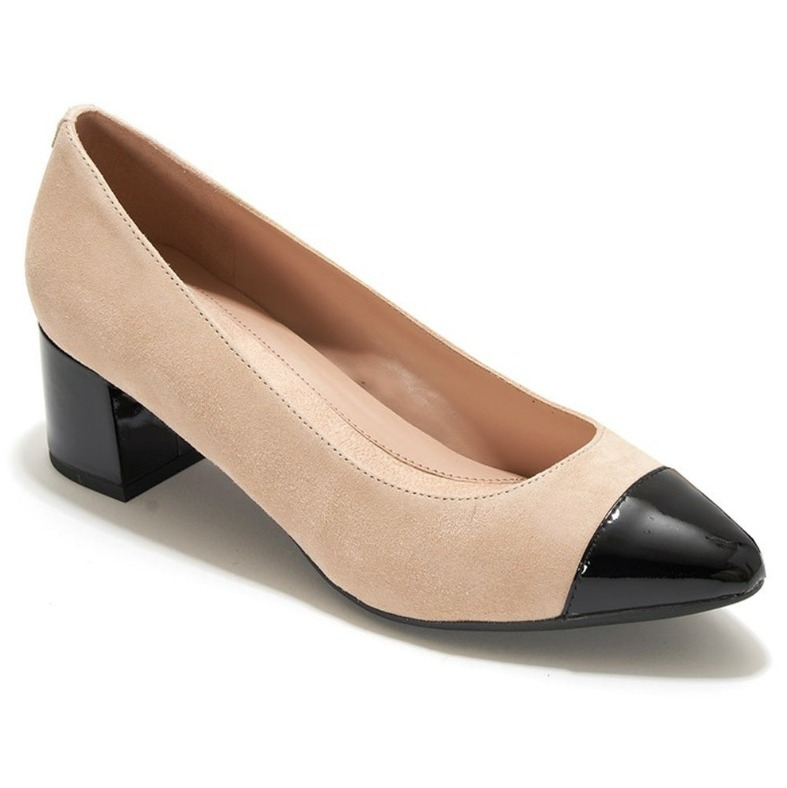 【Cole Haan】 ポインテッドトゥ ブロックヒール パンプス Cole Haan】 ポインテッドトゥ ブロックヒール パンプス Ω パンプス
