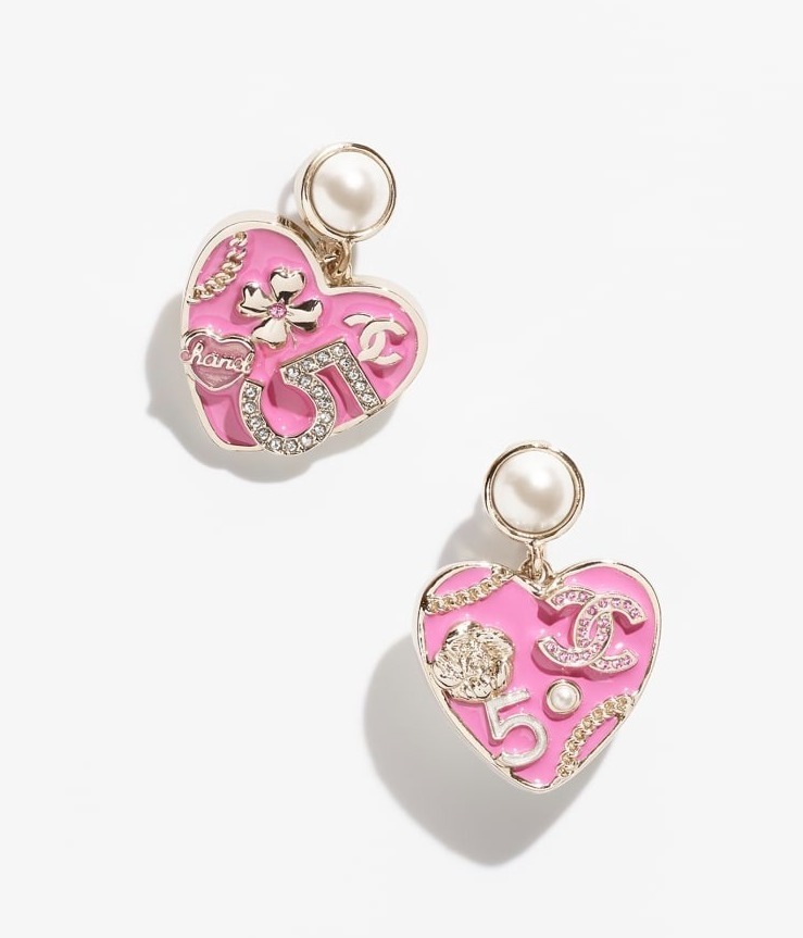 耳元誰よりもラブリーに】CHANEL☆ピアス☆季節限定品